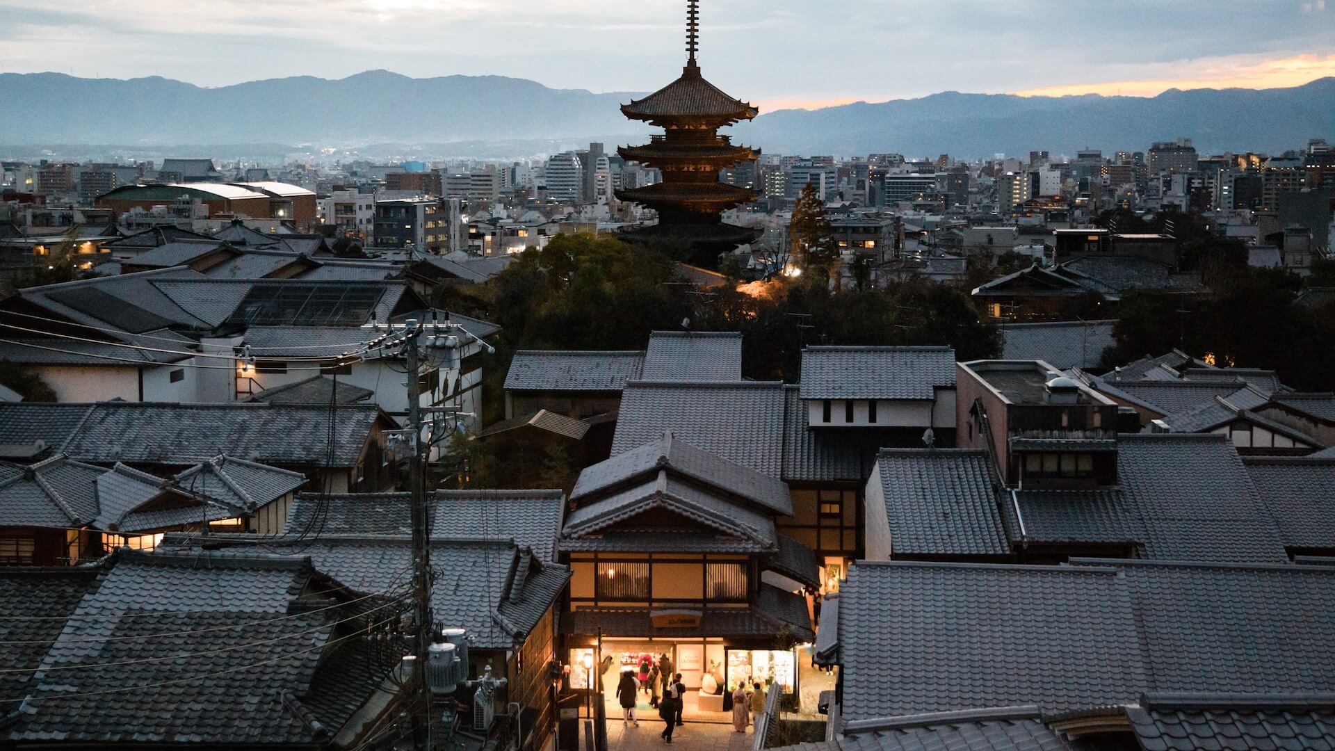 Kyoto: The Japanese Metropolis Where Ancient Traditions Live On