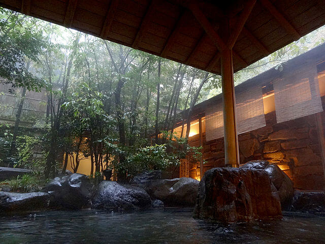 Experience the Best Onsens Natural Hot Springs in Japan  Travel Insider